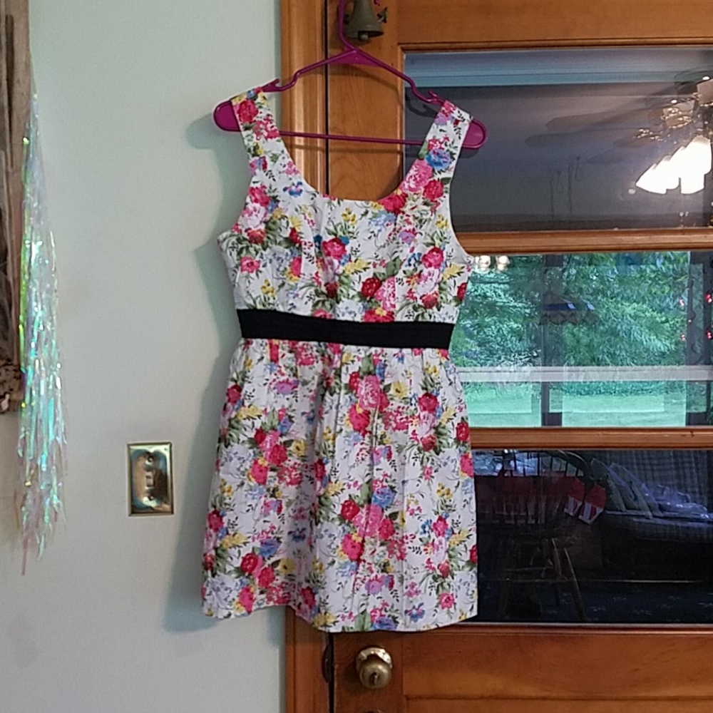 Floral Sleeveless Dress - Forever 21